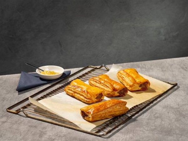 HARTIGE SPECIALITEITEN  & BORRELBROOD