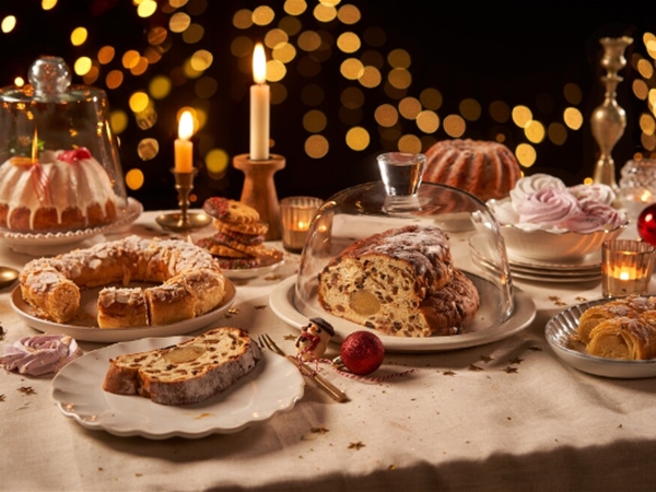 KERST GEBAK EN TAART